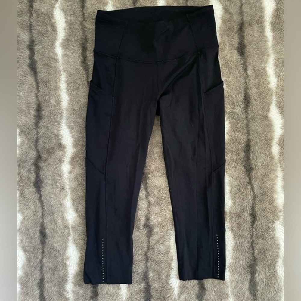 LuluLemon Crop Side-Pocket Leggings